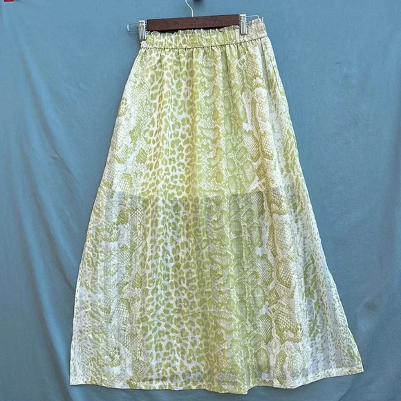 EUC- ALLSAINTS Clara Noche Pleated Midi Skirt Size 0 Yellow Animal Print Pockets - Picture 3 of 6